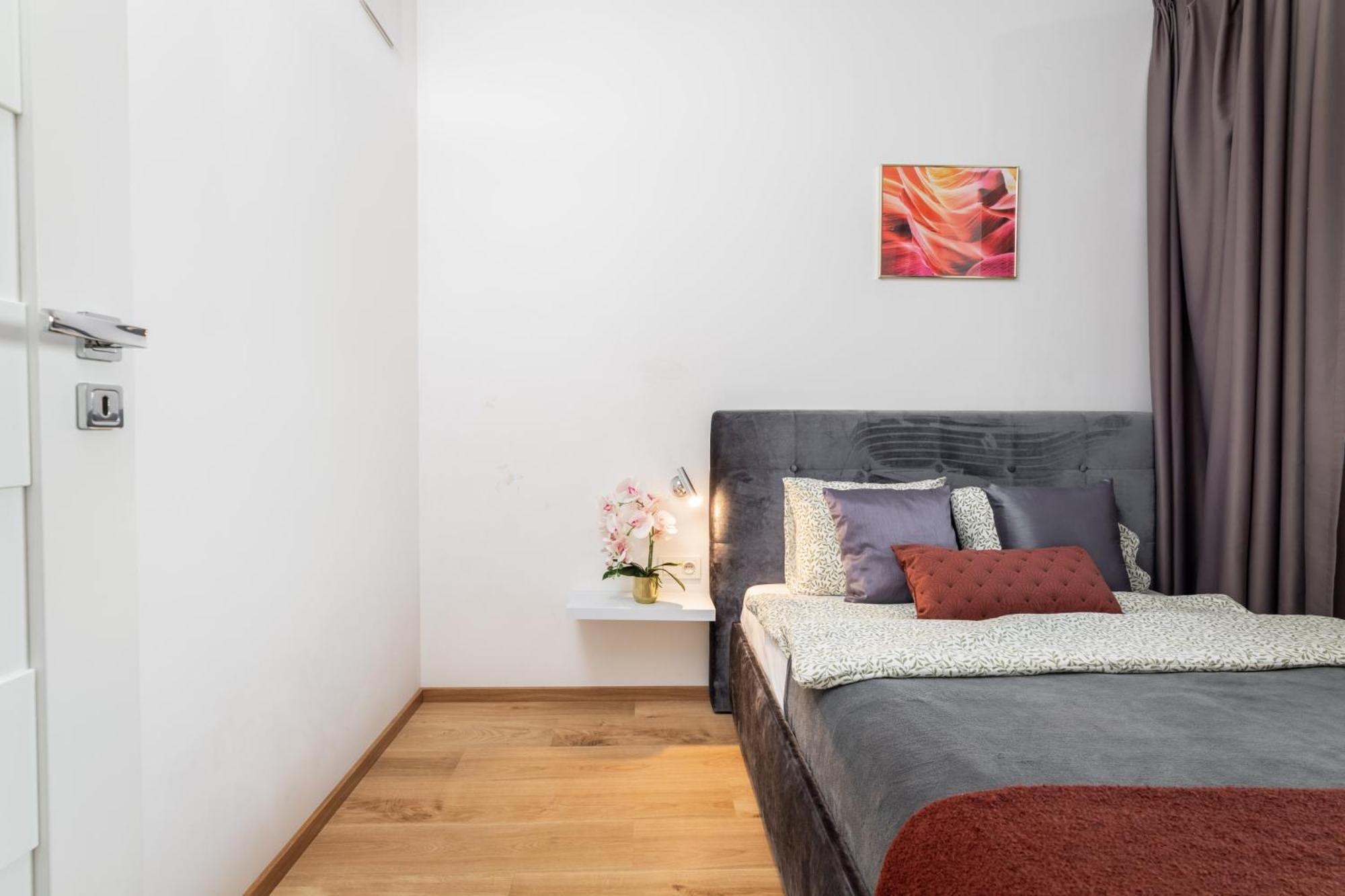 Superapart Grzybowska Apt 177 Warsaw Luaran gambar