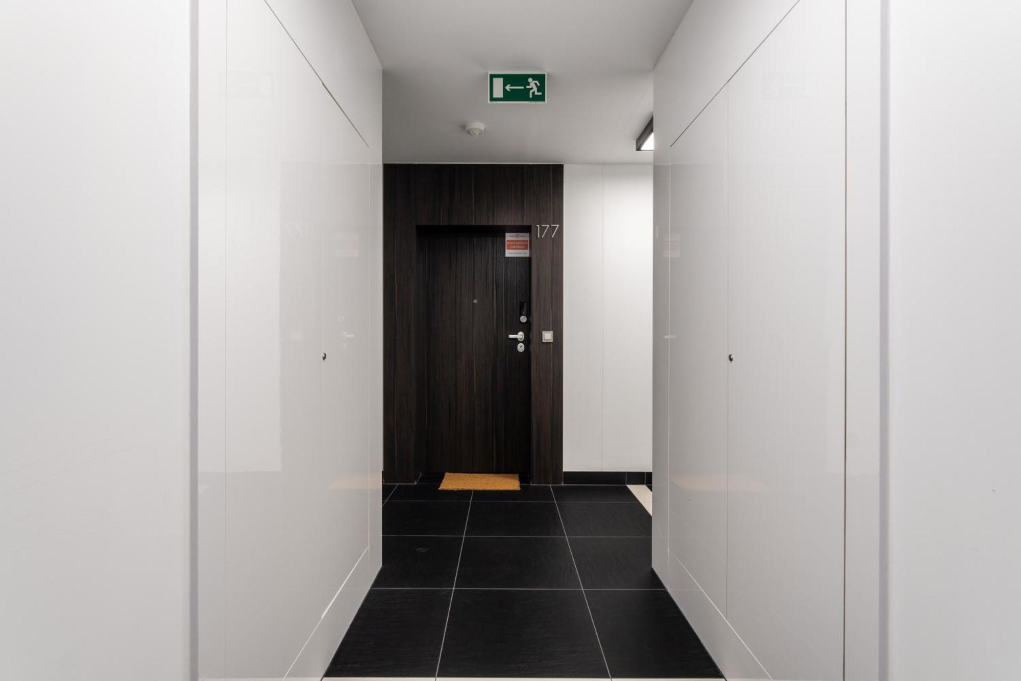 Superapart Grzybowska Apt 177 Warsaw Luaran gambar